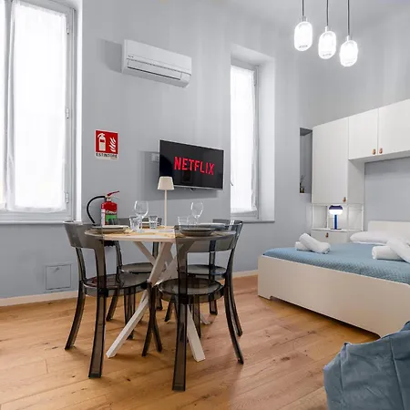 Rosa Homes Urban Living - Porto Antico, Acquario, Ascensore, Wi-fi Veloce * Janov