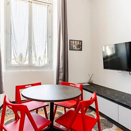 Rosa Homes Urban Living - Porto Antico, Acquario, Ascensore, Wi-fi Veloce * Janov