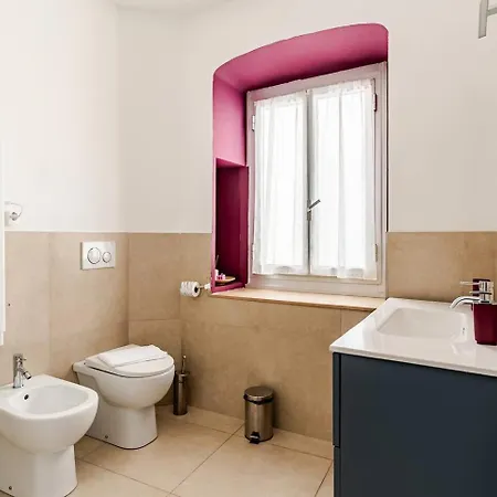 Rosa Homes Urban Living - Porto Antico, Acquario, Ascensore, Wi-fi Veloce * Janov